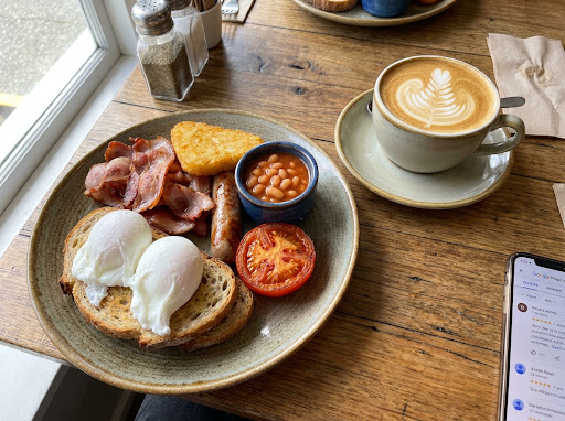 Whispers Big Breakfast with free-range eggs, bacon, sausage, hash brown and toast